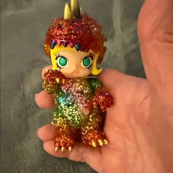 RARE DISCONTINUED Erosion Molly Costume. Special Variant “Vincent Molly” - Picture 5 of 12